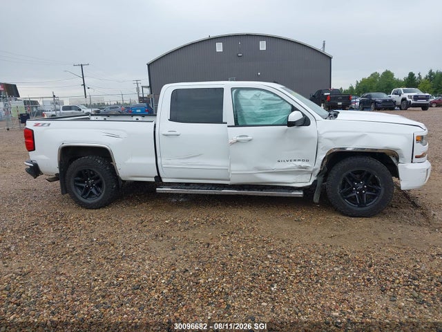 3GCUKREC6HG244598 Chevrolet Silverado K1500 Lt
