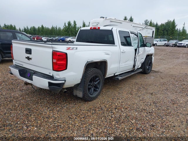 3GCUKREC6HG244598 Chevrolet Silverado K1500 Lt