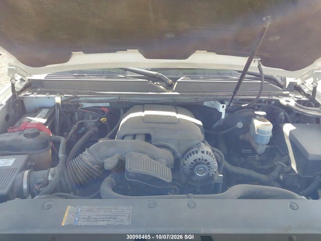 30098465 :رقم المزاد ، 3GNFK12358G119517 vin ، 2008 Chevrolet Avalanche K1500 مزاد بيع