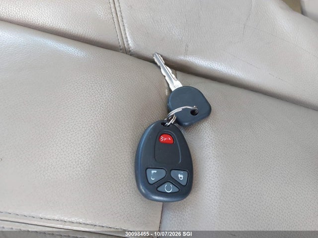 30098465 :رقم المزاد ، 3GNFK12358G119517 vin ، 2008 Chevrolet Avalanche K1500 مزاد بيع
