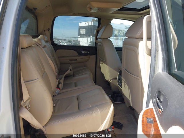 30098465 :رقم المزاد ، 3GNFK12358G119517 vin ، 2008 Chevrolet Avalanche K1500 مزاد بيع