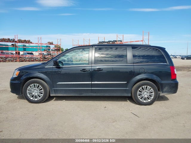 Продаж на аукціоні авто 2016 Chrysler Town & Country Touring L, vin: 2C4RC1CG0GR119227, номер лоту: 30098466