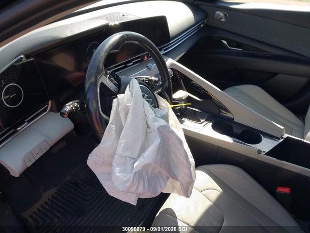 KMHLN4AG0NU256734 Hyundai ELANTRA SEL
