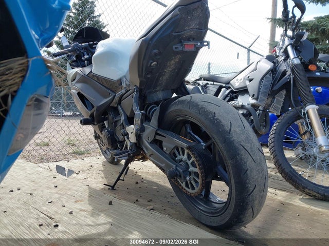 Kawasaki Ex650 P 2023 ML5EXEP15PDA99752 Image 3