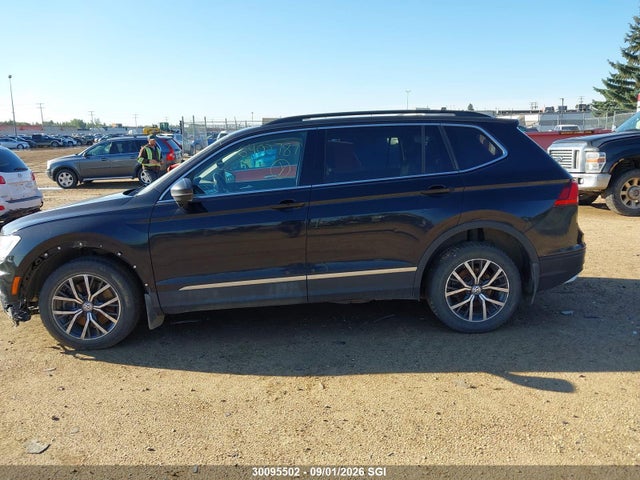 3VV2B7AX2JM108384 Volkswagen Tiguan Se/sel