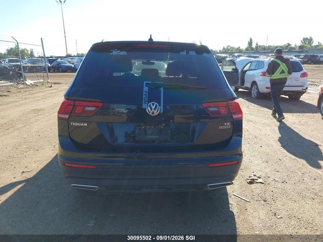 3VV2B7AX2JM108384 Volkswagen Tiguan Se/sel
