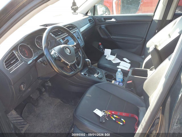 3VV2B7AX2JM108384 Volkswagen Tiguan Se/sel