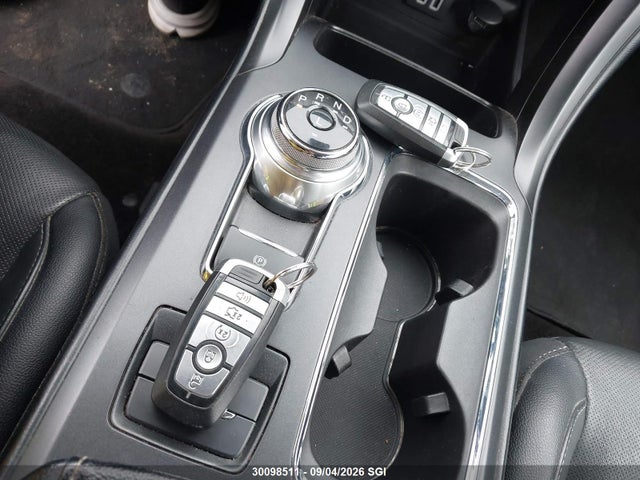 2019 Ford Fusion Titanium მანქანა იყიდება აუქციონზე, vin: 3FA6P0RU9KR227384, აუქციონის ნომერი: 30098511