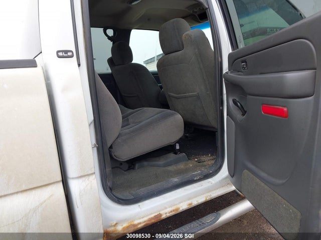 Продажа на аукционе авто 2005 Gmc New Sierra K1500, vin: 2GTEK13T251125458, номер лота: 30098530