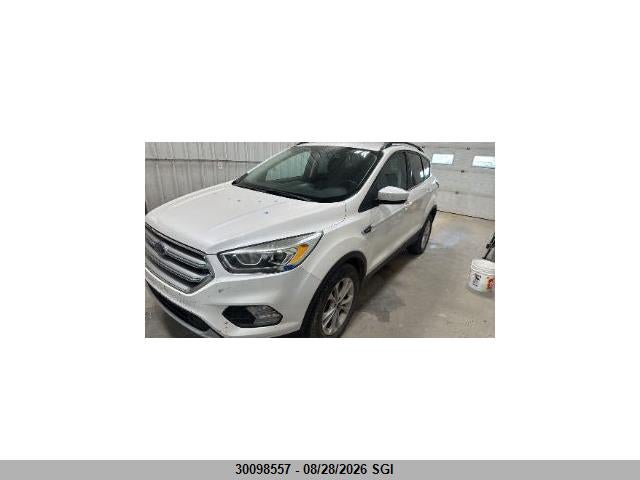1FMCU9G9XHUA72169 Ford ESCAPE SE