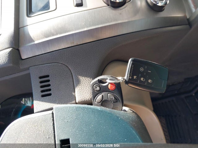 Продаж на аукціоні авто 2010 Ford Fusion Se, vin: 3FAHP0HA4AR270562, номер лоту: 30098558