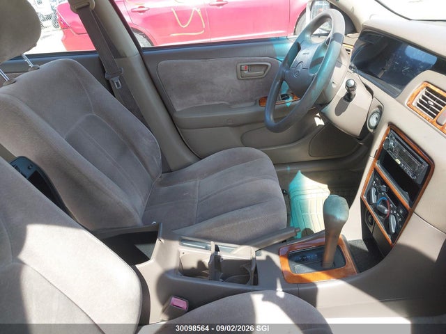 1998 Toyota Camry Ce/le/xle მანქანა იყიდება აუქციონზე, vin: JT2BG22K0W0155762, აუქციონის ნომერი: 30098564
