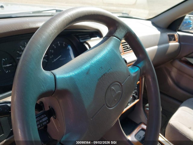 1998 Toyota Camry Ce/le/xle მანქანა იყიდება აუქციონზე, vin: JT2BG22K0W0155762, აუქციონის ნომერი: 30098564