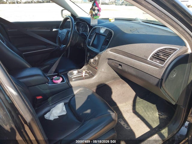 2C3CCAAG5HH603382 Chrysler 300 Touring