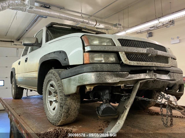 2004 Chevrolet Silverado K1500 მანქანა იყიდება აუქციონზე, vin: 2GCEK13T541395895, აუქციონის ნომერი: 30098578