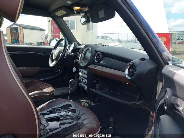 Продажа на аукционе авто 2010 Mini Cooper S, vin: WMWMS3C53ATZ84973, номер лота: 30098579