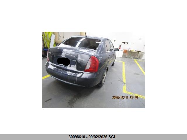 2010 Hyundai Accent Gls მანქანა იყიდება აუქციონზე, vin: KMHCN4AC4AU403693, აუქციონის ნომერი: 30098610