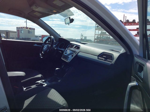 Aukcja sprzedaży 2018 Volkswagen Tiguan S, vin: 3VV0B7AX1JM005853, numer aukcji: 30098639