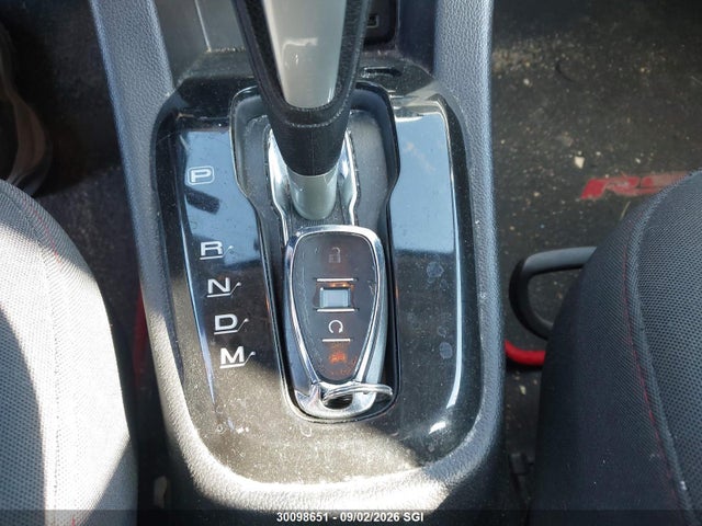 Chevrolet SONIC LT 2018 1G1JD6SB5J4102035 Image 11