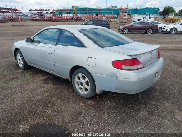 30098675 :رقم المزاد ، 2T1CF22P5YC798370 vin ، 2000 Toyota Camry Solara Se/sle مزاد بيع