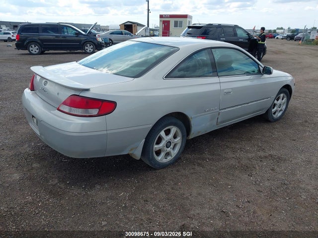 30098675 :رقم المزاد ، 2T1CF22P5YC798370 vin ، 2000 Toyota Camry Solara Se/sle مزاد بيع