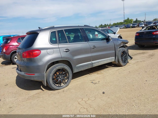 Aukcja sprzedaży 2012 Volkswagen Tiguan S/se/sel, vin: WVGBV7AX7CW002971, numer aukcji: 30096787