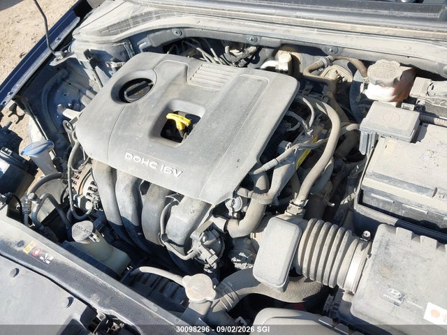 30098296 :رقم المزاد ، KMHD84LF8JU698543 vin ، 2018 Hyundai Elantra Sel/value/limited مزاد بيع
