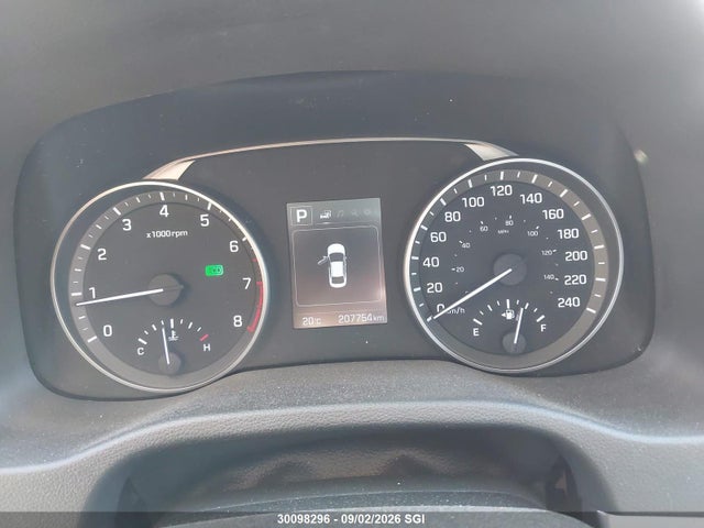 30098296 :رقم المزاد ، KMHD84LF8JU698543 vin ، 2018 Hyundai Elantra Sel/value/limited مزاد بيع