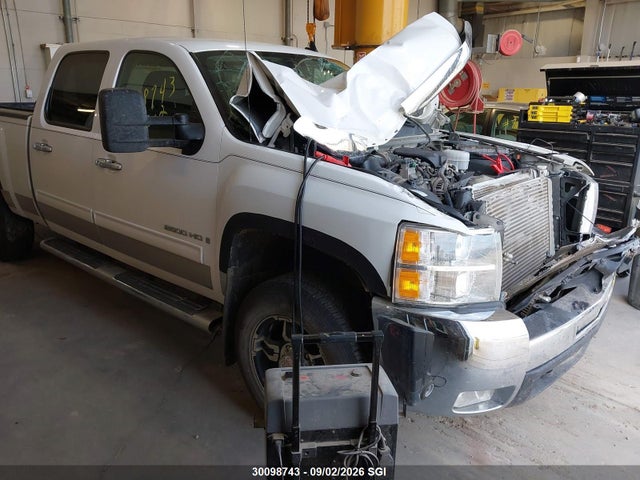 2009 Chevrolet Silverado K2500 Heavy Duty მანქანა იყიდება აუქციონზე, vin: 1GCHK43639F106862, აუქციონის ნომერი: 30098743