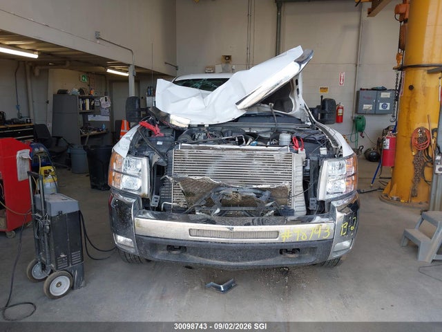 2009 Chevrolet Silverado K2500 Heavy Duty მანქანა იყიდება აუქციონზე, vin: 1GCHK43639F106862, აუქციონის ნომერი: 30098743