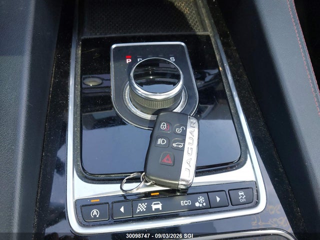 Продаж на аукціоні авто 2017 Jaguar F-pace R - Sport, vin: SADCL2BV6HA065597, номер лоту: 30098747