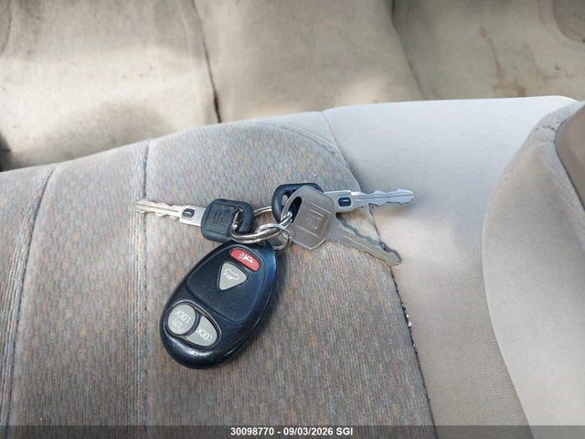 30098770 :رقم المزاد ، 2G4WS52J021223259 vin ، 2002 Buick Century Custom مزاد بيع