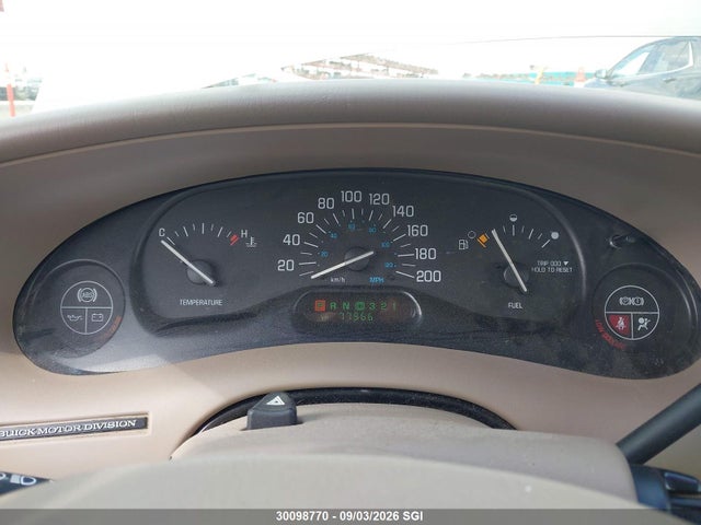 30098770 :رقم المزاد ، 2G4WS52J021223259 vin ، 2002 Buick Century Custom مزاد بيع