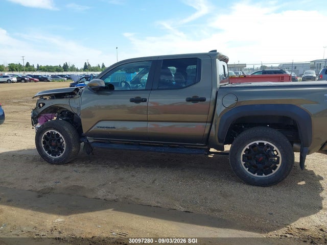 30097280 :رقم المزاد ، 3TYLB5JN1TT110866 vin ، 2026 Toyota Tacoma Double Cab/sr5/trd Sport/trd Off Road/ltd مزاد بيع