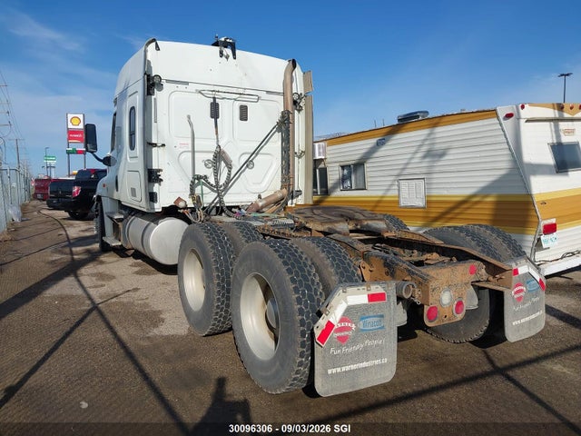 Продажа на аукционе авто 2016 Freightliner Cascadia 125, vin: 3AKJGLD61GSHM3243, номер лота: 30096306