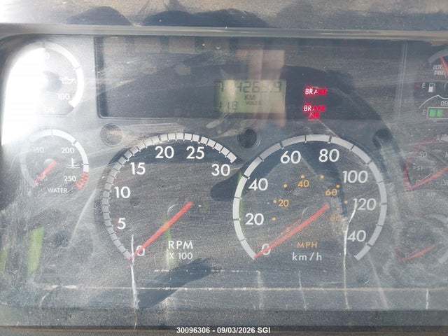 Продажа на аукционе авто 2016 Freightliner Cascadia 125, vin: 3AKJGLD61GSHM3243, номер лота: 30096306