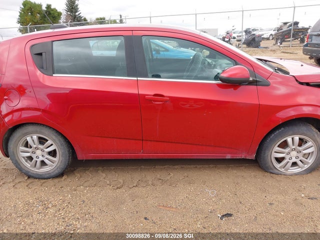 Chevrolet Sonic Lt Auto 2016 1G1JC6SH5G4120342 Image 12