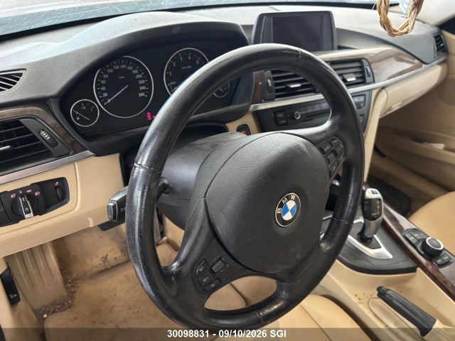 Aukcja sprzedaży 2013 Bmw 328i Xdrive/xdrive Classic Line, vin: WBA3B3C53DF541558, numer aukcji: 30098831