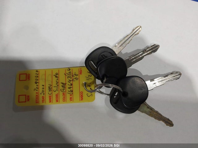 2000 Chevrolet Silverado 1500 Ls მანქანა იყიდება აუქციონზე, vin: 2GCEC19V7Y1322099, აუქციონის ნომერი: 30098820