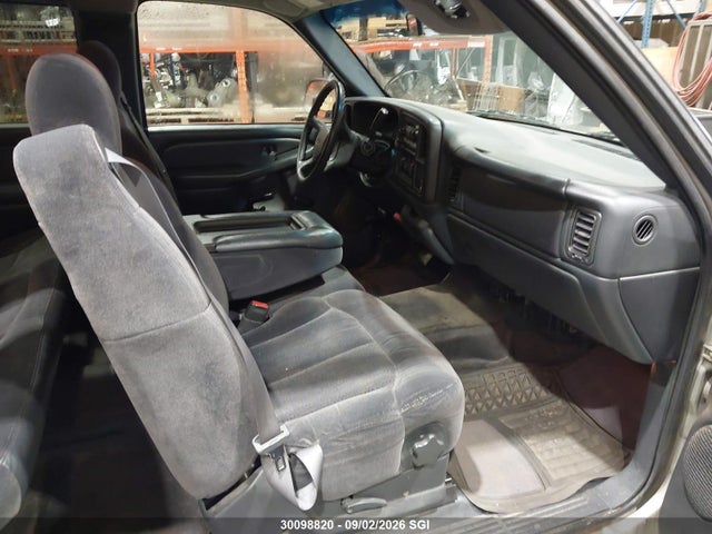 2000 Chevrolet Silverado 1500 Ls მანქანა იყიდება აუქციონზე, vin: 2GCEC19V7Y1322099, აუქციონის ნომერი: 30098820