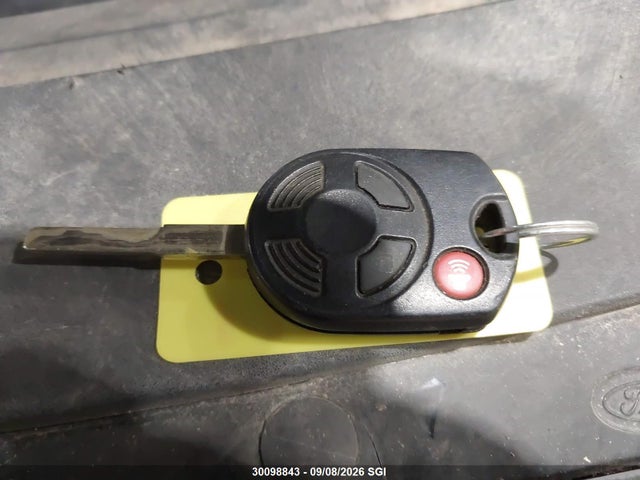 Ford ESCAPE SE 2018 1FMCU9GDXJUC15485 Image 11