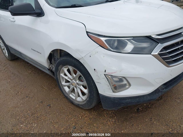 Chevrolet EQUINOX LS 2018 2GNAXREV3J6144442 Image 6