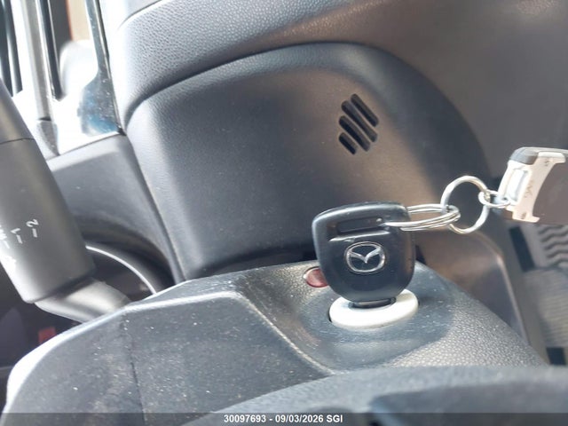 Aukcja sprzedaży 2004 Mazda 3 I, vin: JM1BK12F941120616, numer aukcji: 30097693