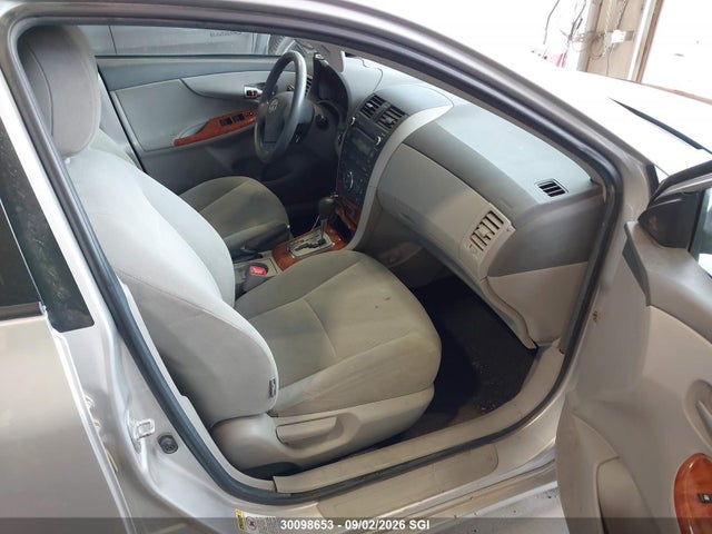 30098653 :رقم المزاد ، 2T1BU4EE4AC370349 vin ، 2010 Toyota Corolla S/le/xle مزاد بيع