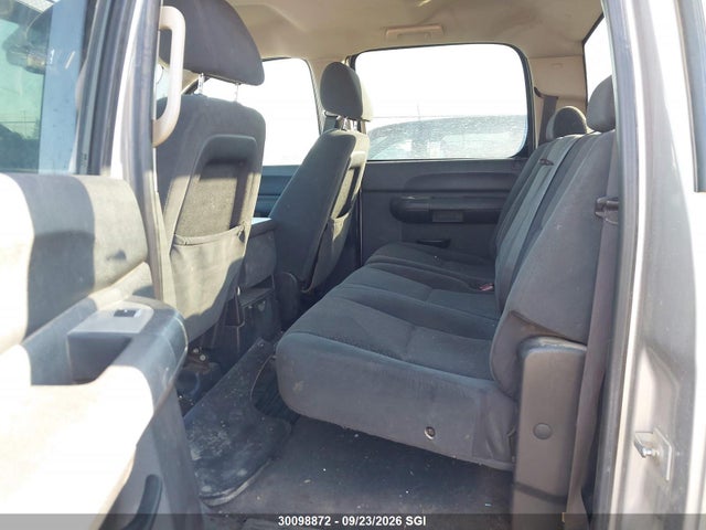 Продажа на аукционе авто 2007 Chevrolet Silverado K1500 Crew Cab, vin: 2GCEK13M371659662, номер лота: 30098872