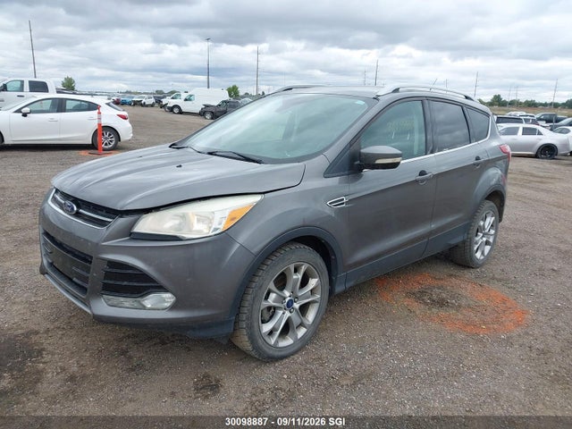 30098887 :رقم المزاد ، 1FMCU9J95EUB17698 vin ، 2014 Ford Escape Titanium مزاد بيع