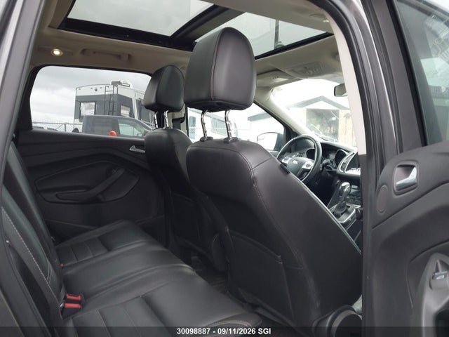 30098887 :رقم المزاد ، 1FMCU9J95EUB17698 vin ، 2014 Ford Escape Titanium مزاد بيع