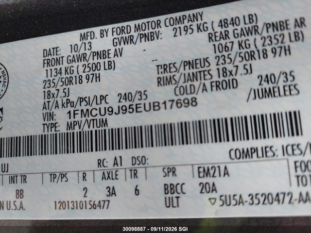 30098887 :رقم المزاد ، 1FMCU9J95EUB17698 vin ، 2014 Ford Escape Titanium مزاد بيع