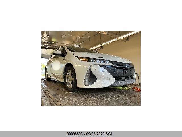 2018 JTDKARFPXJ3080373 main image