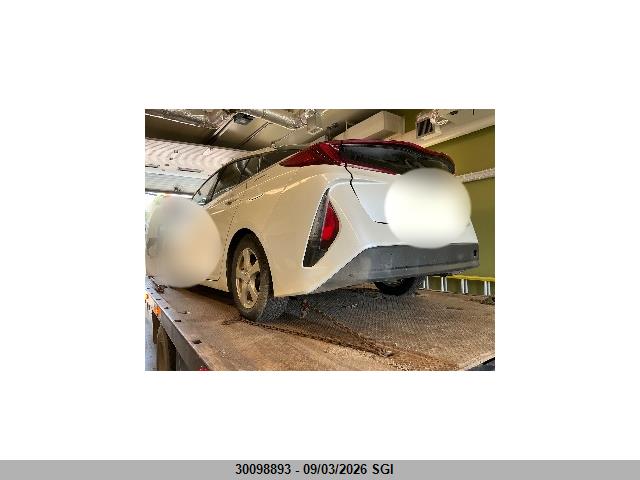 Toyota Prius Prime Upgrade 2018 JTDKARFPXJ3080373 Image 2